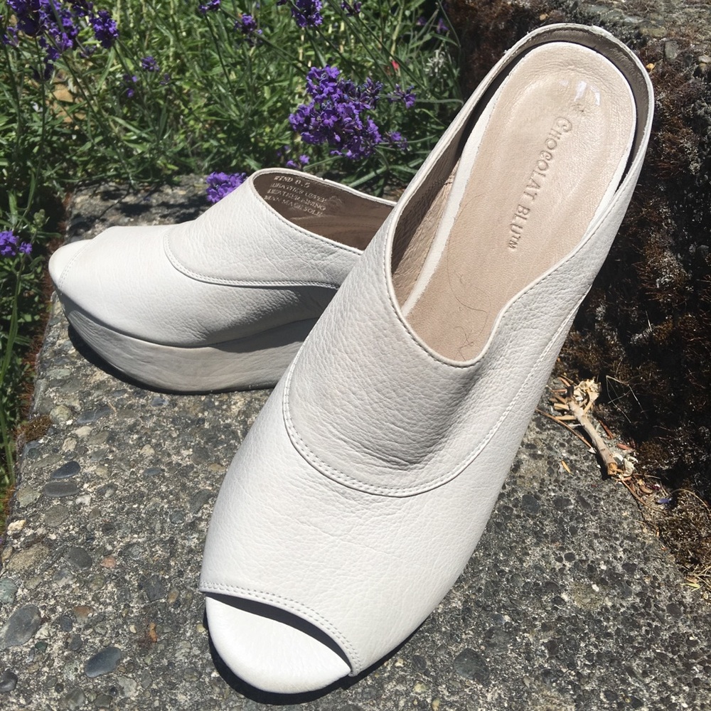 Chocolat Blu Wedges Silver Grey 8.5 Heel 2 3/4”